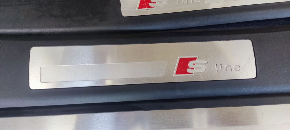 S Line лайсни за Audi A4 b7