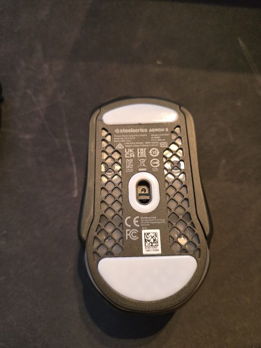 Mouse gaming steelseries aerox 5
