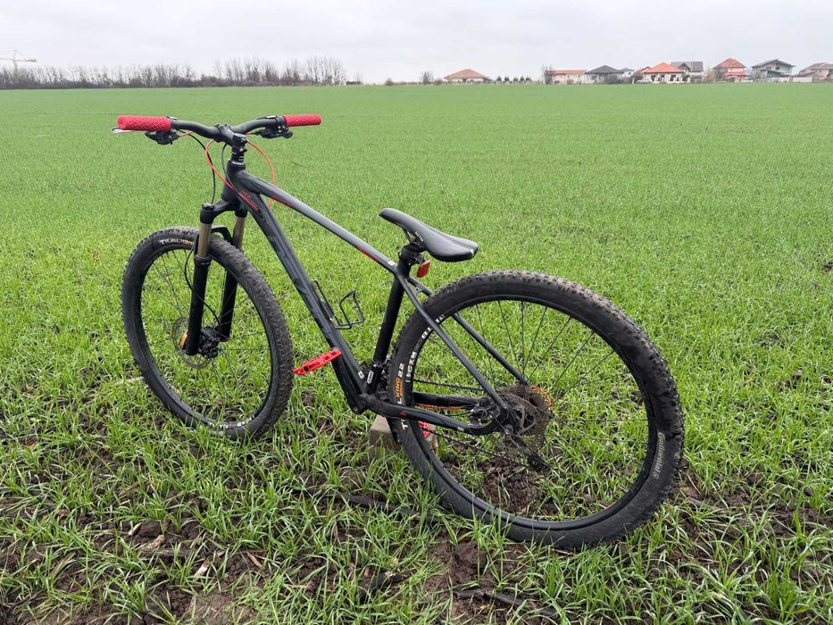 Bicicleta MTB Devron Riddle H3.9