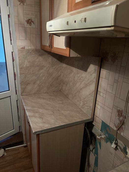 Продается кухонный гарнитур