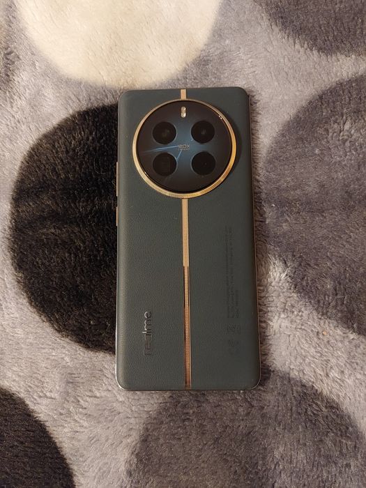 Realme 12 pro plus 12gb/512gb/5g/като нов