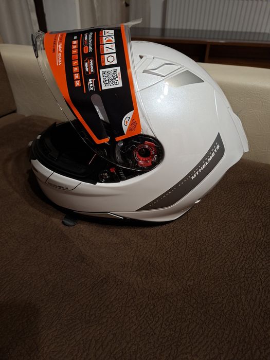 Casca moto NOUA  ,MTHelmet ,marimea M