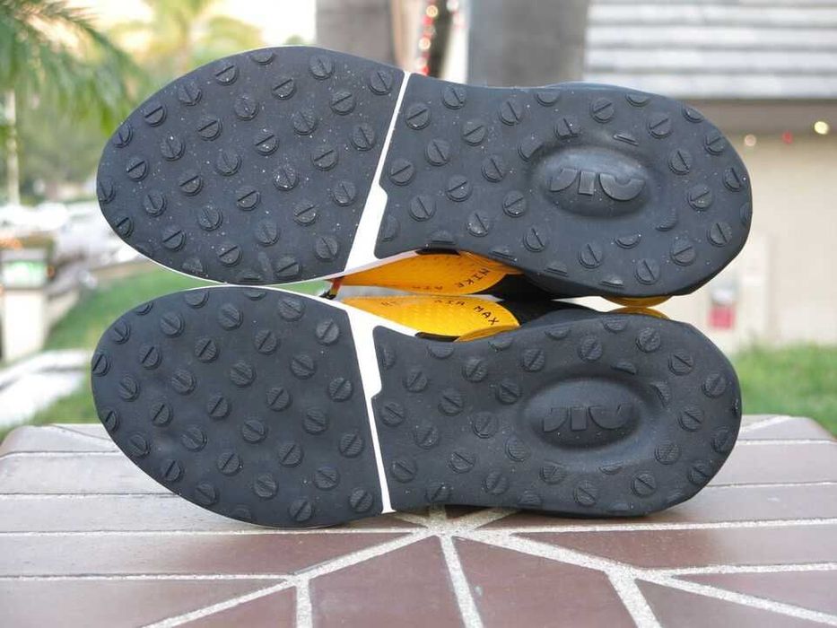 Обувки Nike / Air Max 270 ' Black-Mystic Red ' +КУТИЯ