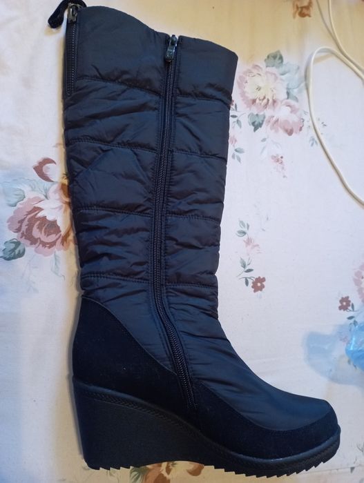 Продам обувь женскую