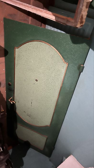 Двери б/у железная