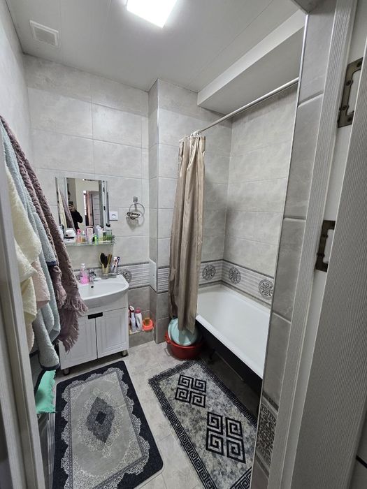 2/2/8 Novostroyka Chilonzor 14. Uy o'zimniki makler emasman