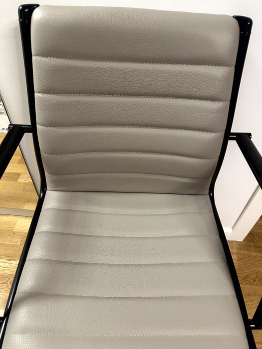 Scaune piele naturală Mobexpert