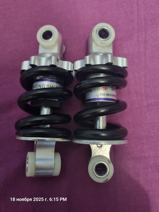 Амортизаторы задние для электрлсамоката