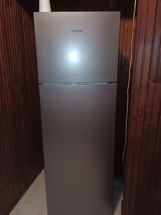 Închiriez garsonieră