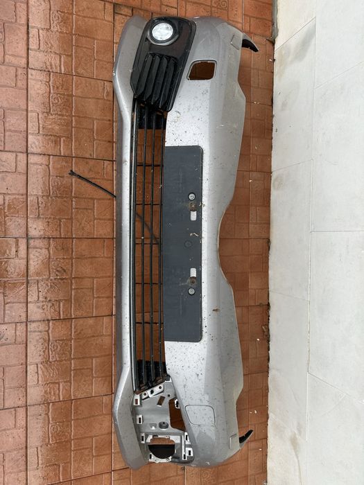 Предна броня Toyota Auris 15-18