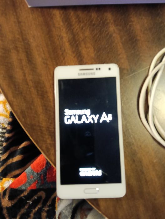 Телефон Samsung android galaxy A5