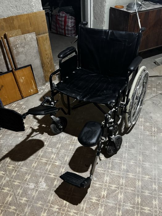 Инвалидная коляска