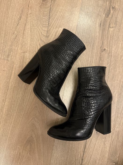 Ботильоны натуральна кожа. 38 р