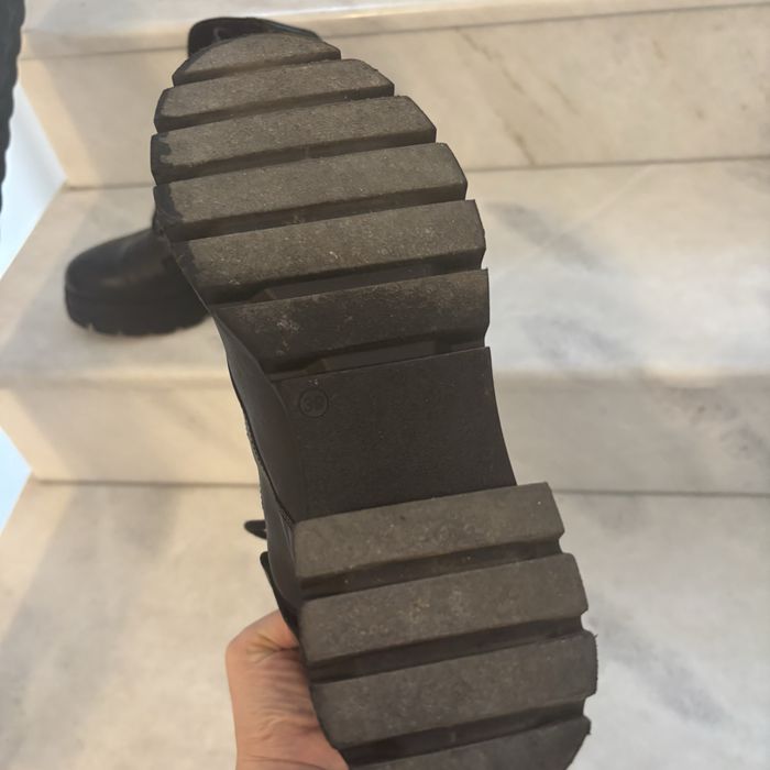 Боти Sisley 39 номер