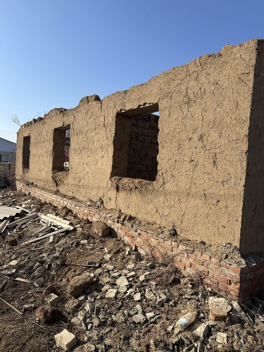 Отдам саман даром на саморазбор