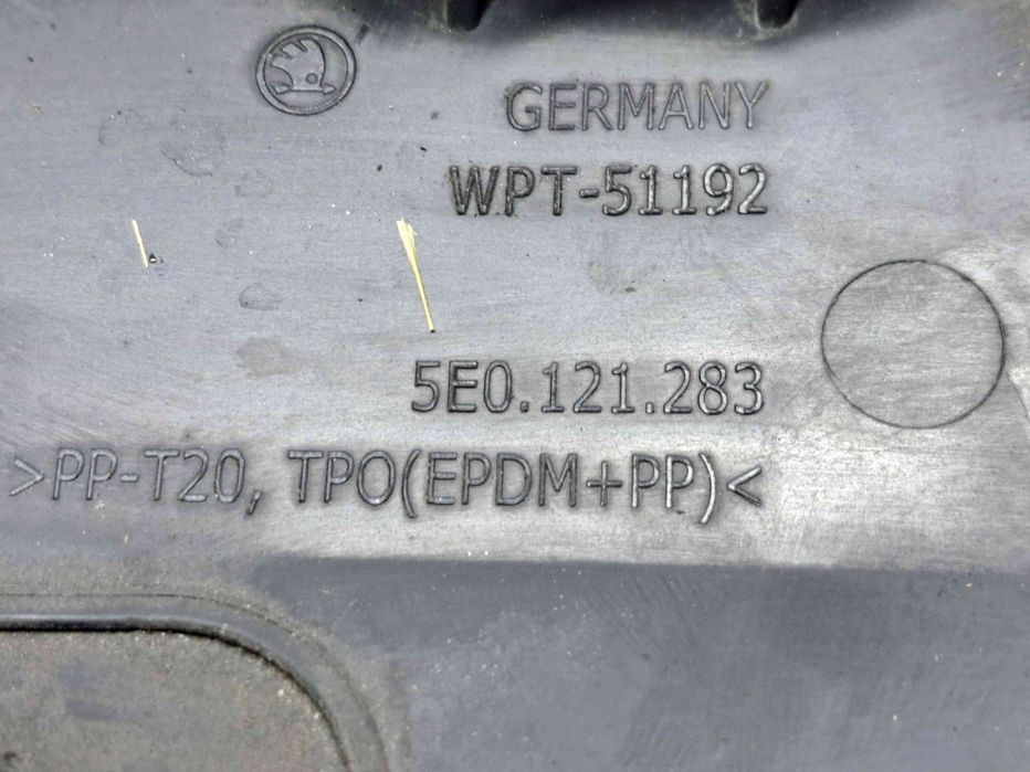 Deflector aer Skoda Octavia 3 (5E3) [Fabr 2012-prezent] 5E0121283