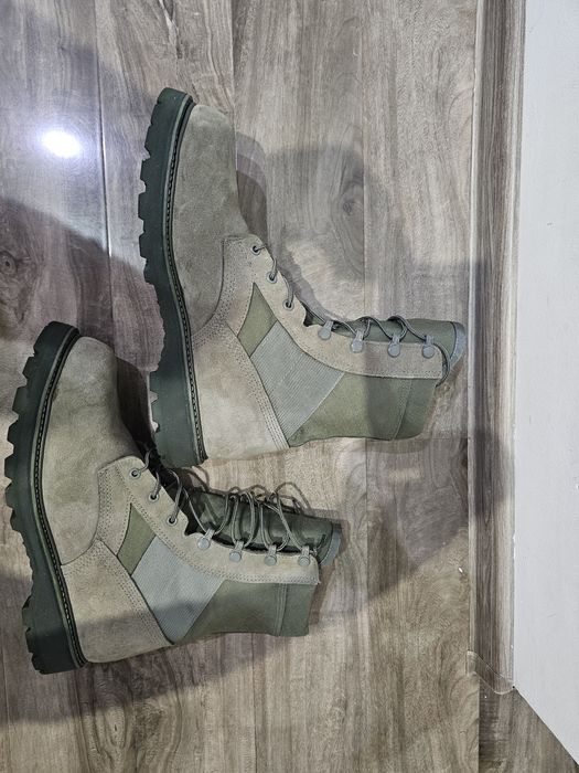 Bocanci americani Thorogood nr 44, talpic 28,5-29 cm.