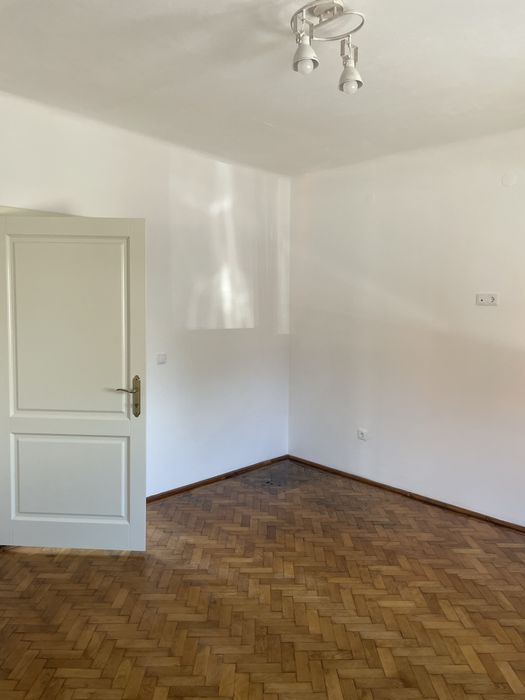 Casa de inchiriat.zona centrala.str Teiului 10. Simleu Silvaniei