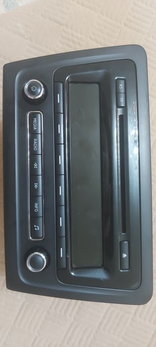 Магнитола Skoda rapid