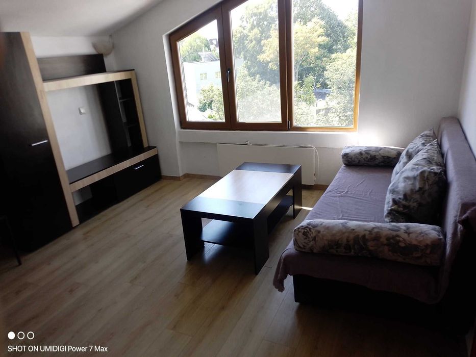 Дава се под наем Тристаен апартамент в Шумен, Център - 62 кв.м за 326.4 € - Снимка #7