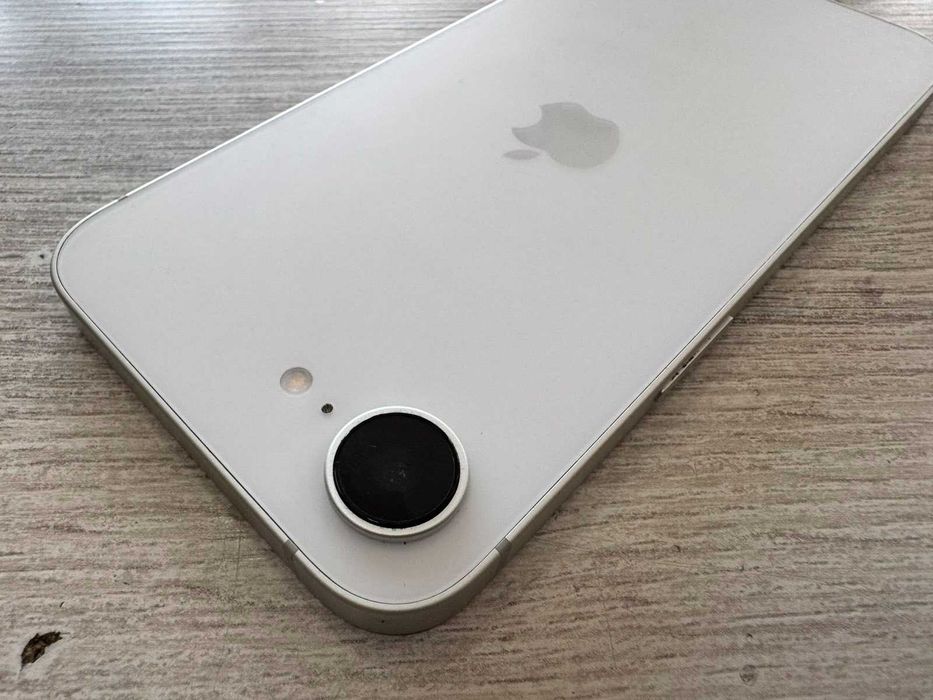 iPhone 16e 128GB -94%