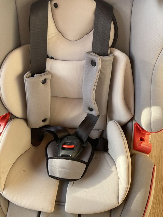 Scaun auto pentru copii si inaltator
