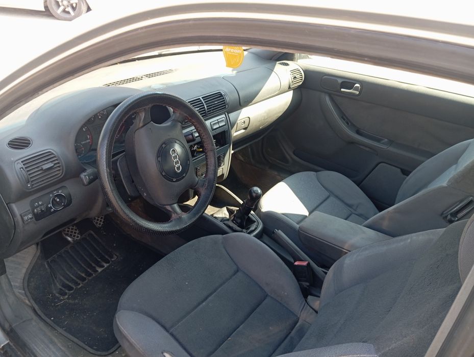 Продавам Ауди А3 8l 1.6 101  На Части