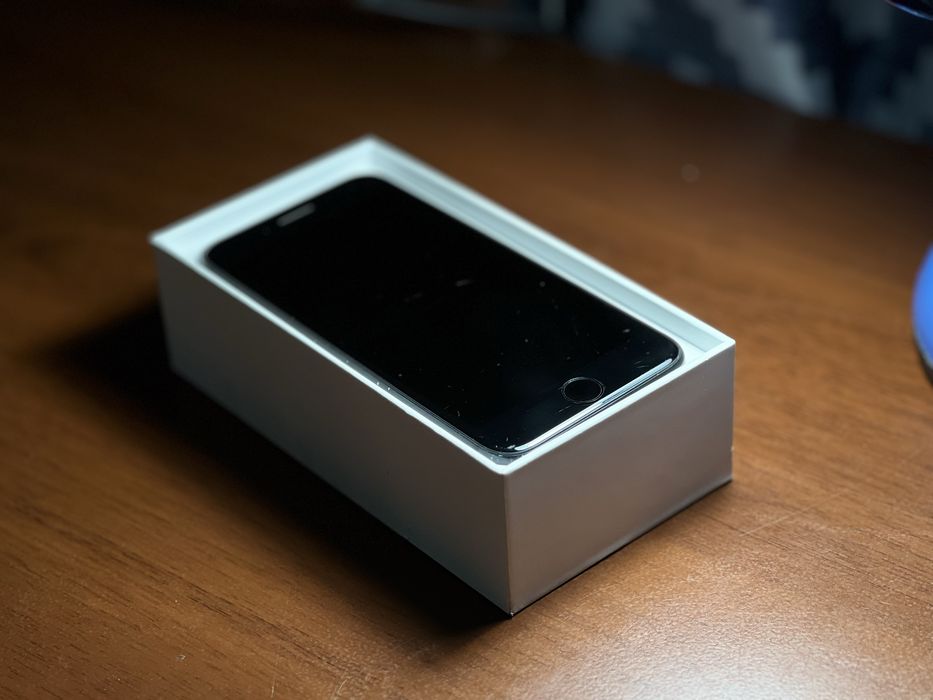 IPhone SE 2020 76%