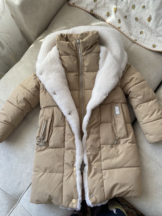 Продам детскую куртку