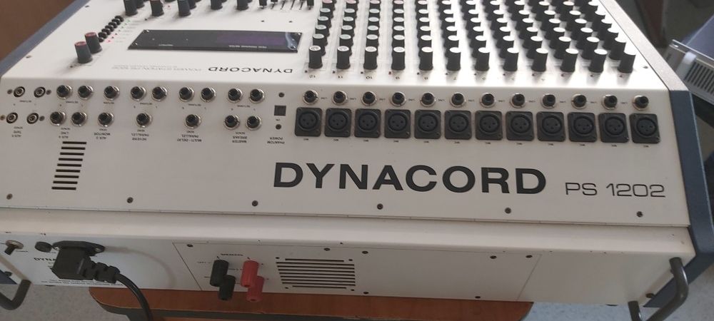 Vând mixer activ Dynacord  PS1202