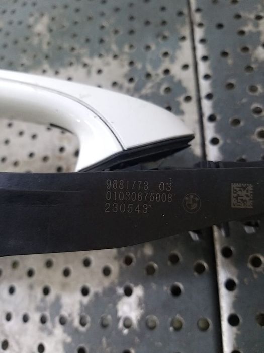 Maner usa stanga fata x4 g02 988177303 01030675008