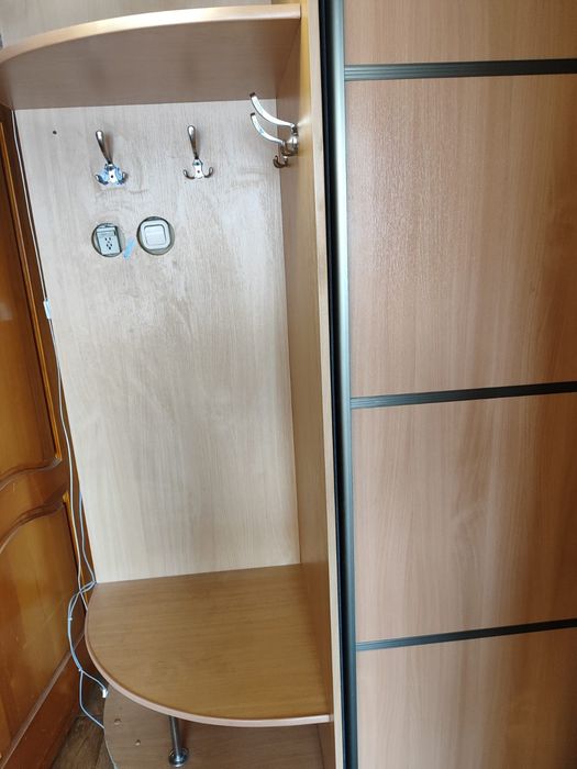 Продам шкаф-купе