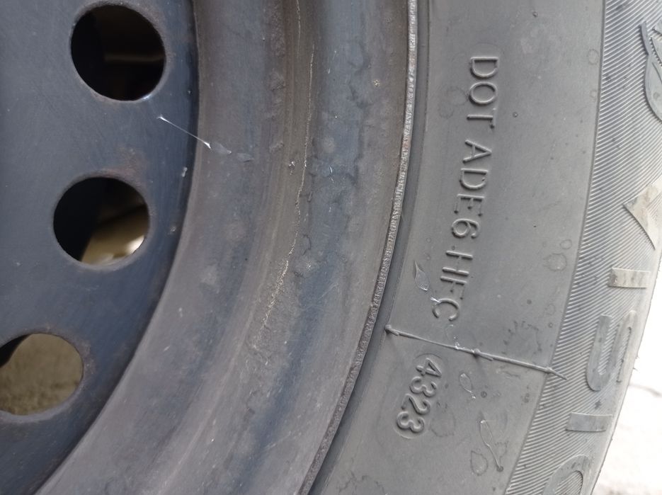 Шины  с дисками BMW r15