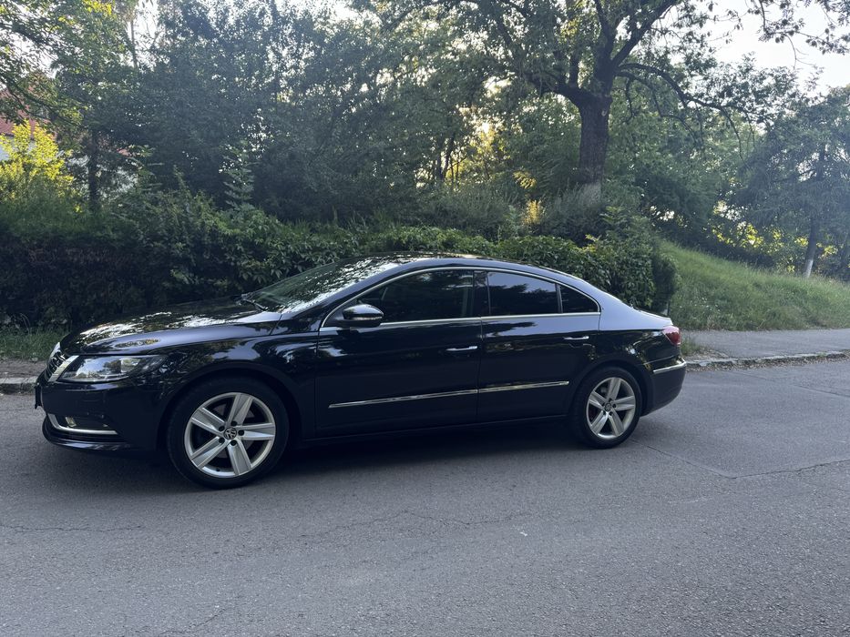 Vând Volkswagen Passat CC Facelift