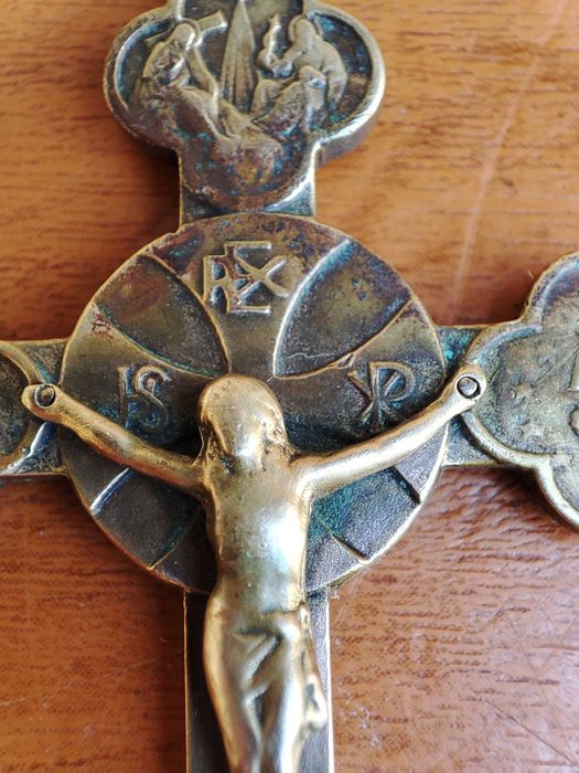 Pandantiv cruciuliță catolică