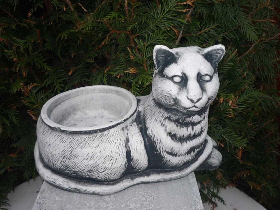 Animale decorative din beton