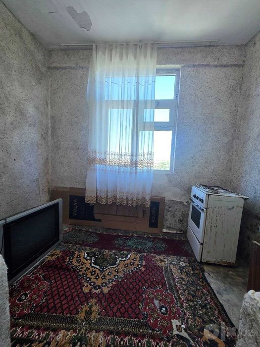 Продаётся 1х комн квартира на 3 этаже Ор-р 5 микрорайон Жомий Мелодия