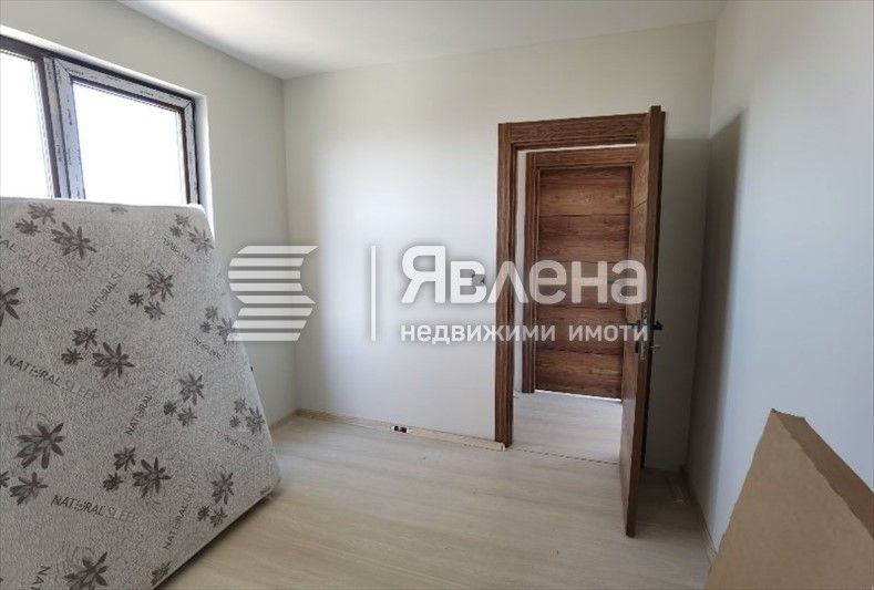 Продава се Тристаен апартамент в Благоевград, Широк център - 131 кв.м за 947 €/кв.м - Снимка #7