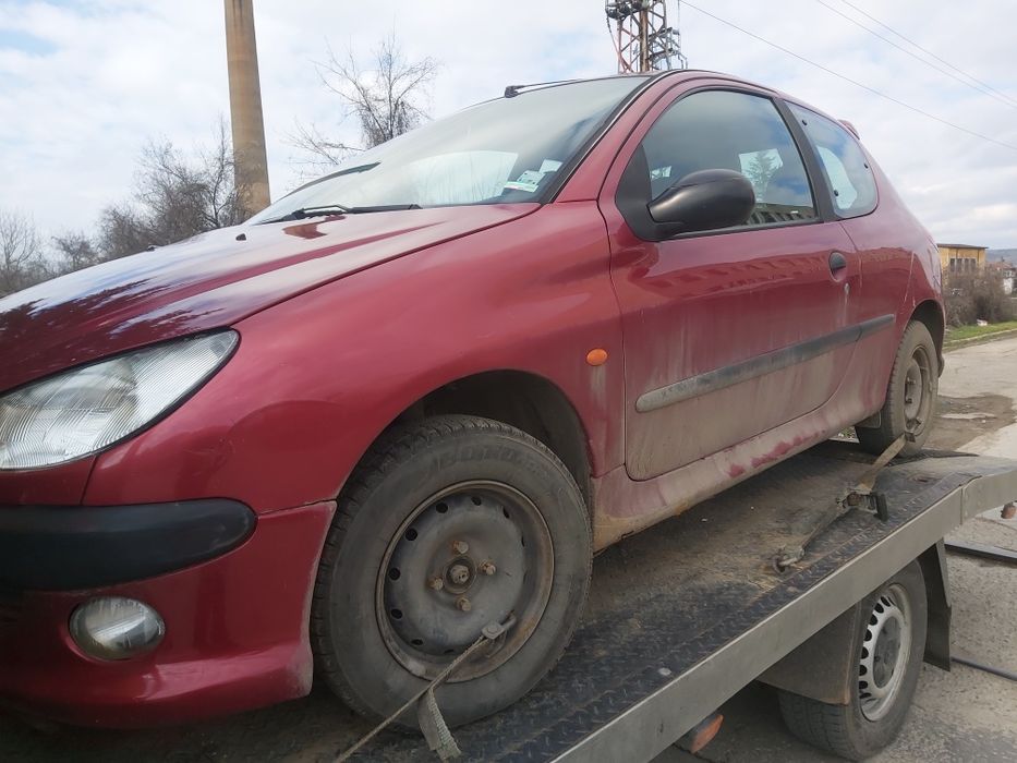 Пежо 206 1.4 I  75 к.с  1999 година