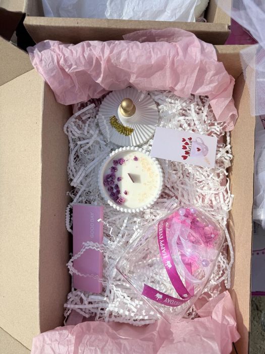 Подарки на 8 марта, аромасвечи