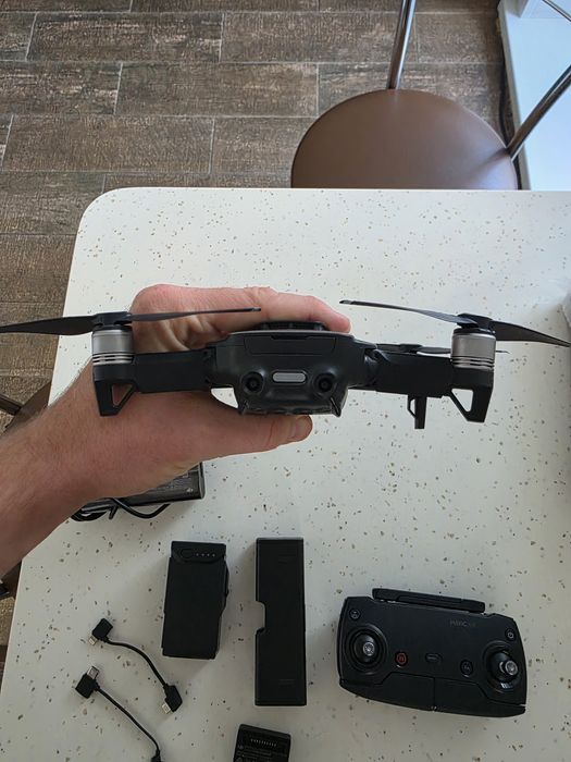 DJI Mavic air Дрон