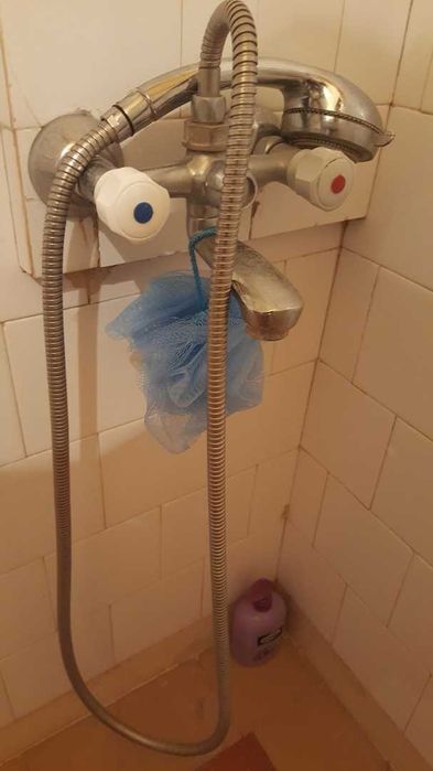 Дава се под наем Тристаен апартамент в Свищов - 85 кв.м за 153 € - Снимка #11