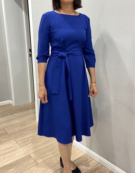 Платья вечерние синий