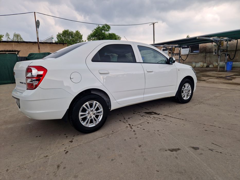 Chevrolet Cobalt 2024 — 3