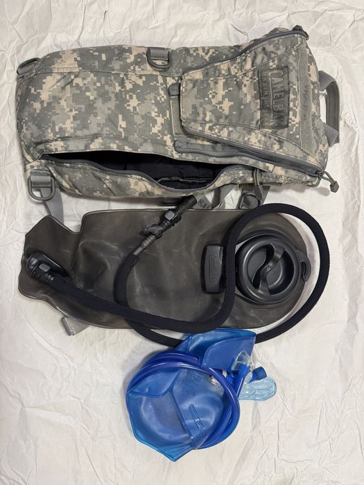 Rucsac / Husă Hidratare Militară MOLLE II (stil CamelBak) 3L, Camuflaj UCP / ACU - Surplus Armata Americană