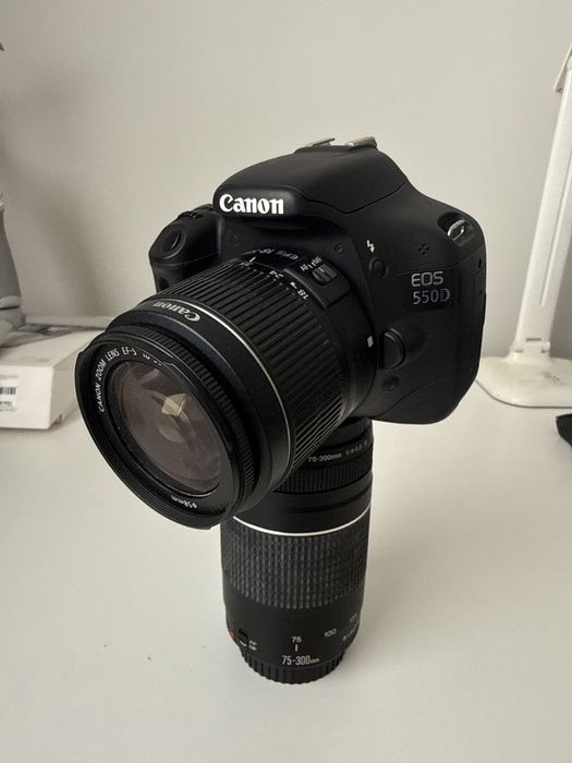 Canon eos (550D)