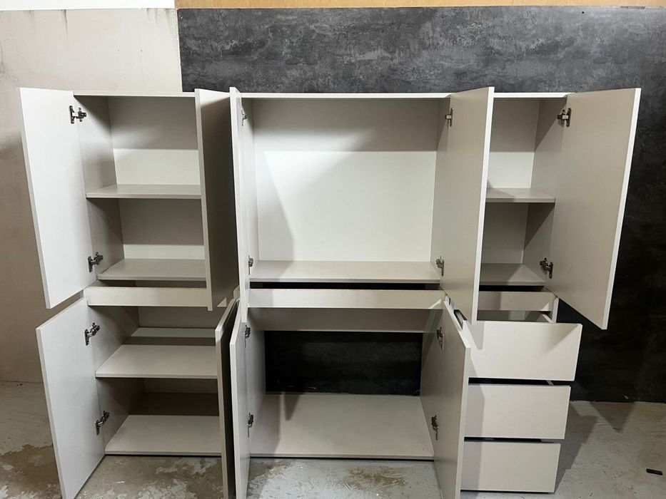 Новая готовая кухня