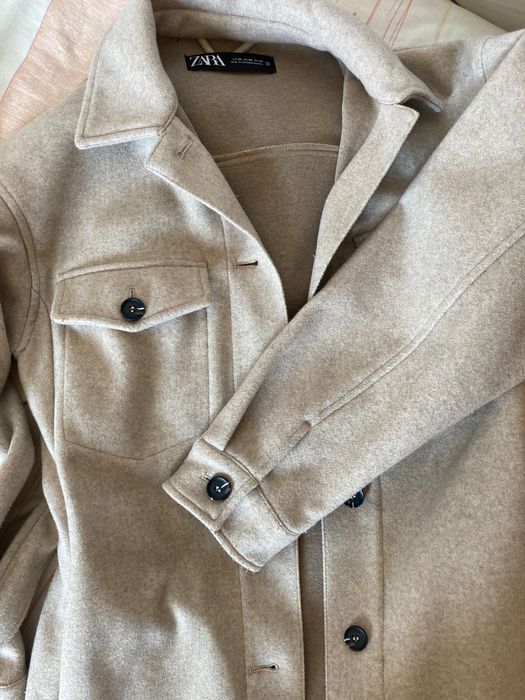 Палто с колан Zara