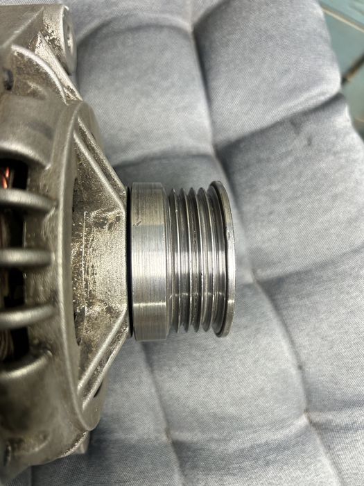 Генератор Шевроле Нива