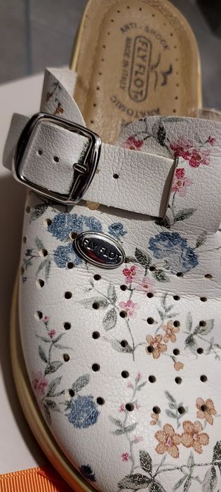 Papuci din piele medicinali